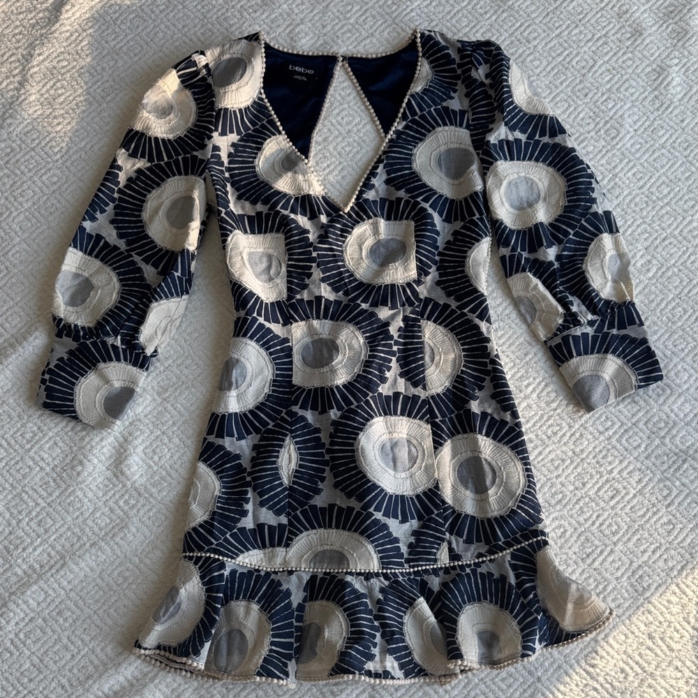 Bebe Navy Balloon Sleeve Dress Sz 0 - Picture 3 of 11